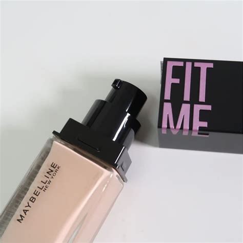 fit me水光奇蹟粉底液dcard